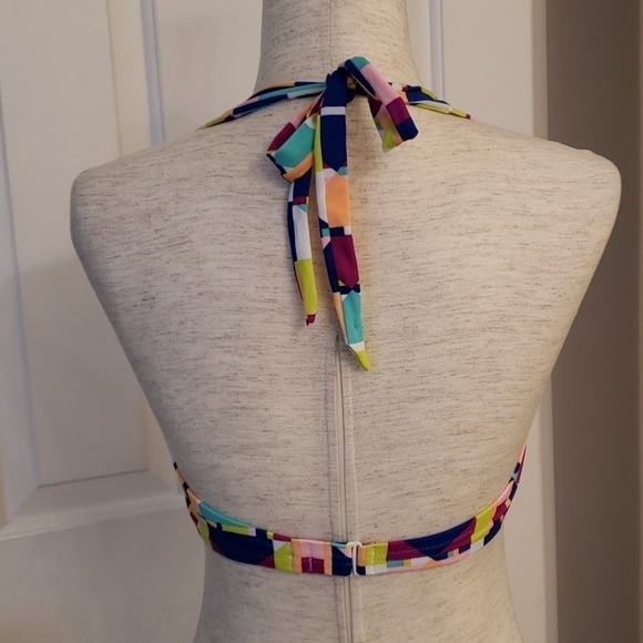 VS Pink Abstract Print Bikini Top - Picture 7 of 13